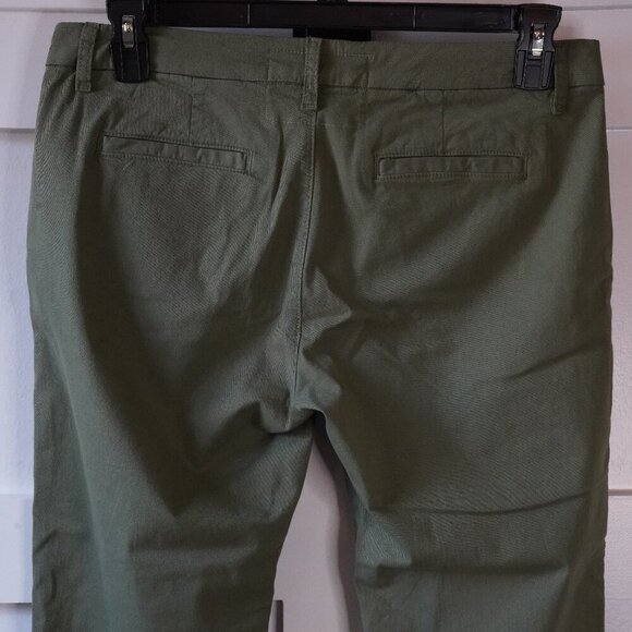 Frank & Eileen, Wicklow Chino Cropped Raw Hem Pants, Sage Green, Army, Olive - Picture 4 of 7